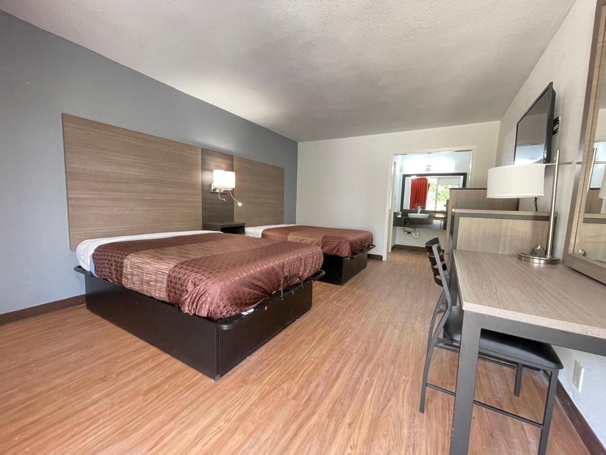 Landmark Hotel Leesville Εξωτερικό φωτογραφία